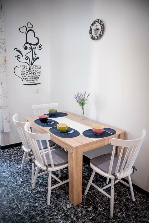 Appartement Apartman Vidi à Rijeka Extérieur photo