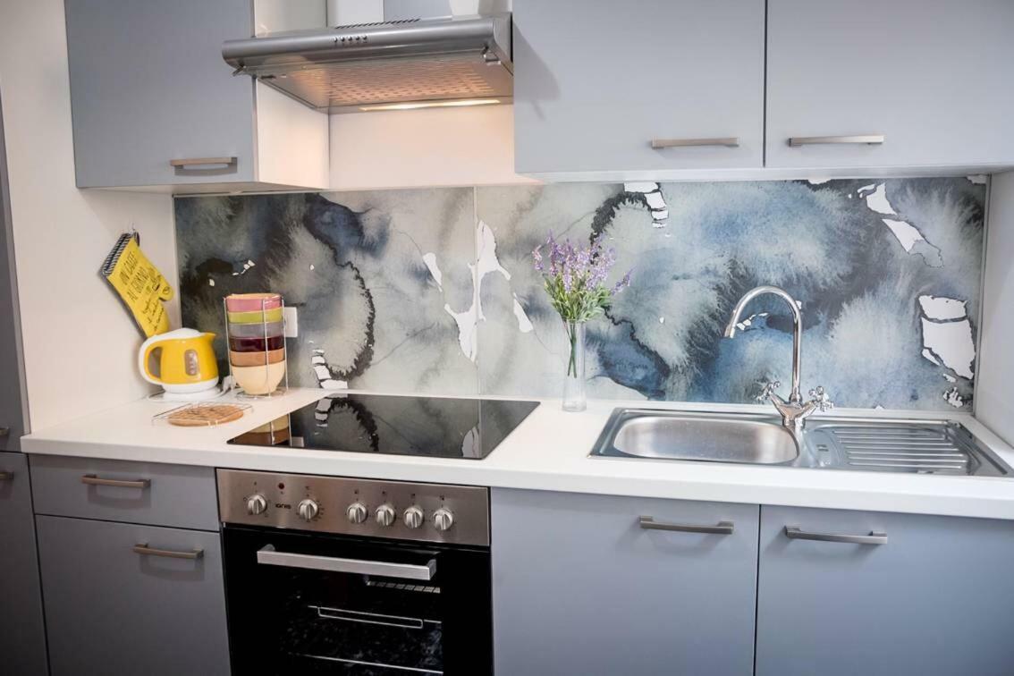 Appartement Apartman Vidi à Rijeka Extérieur photo