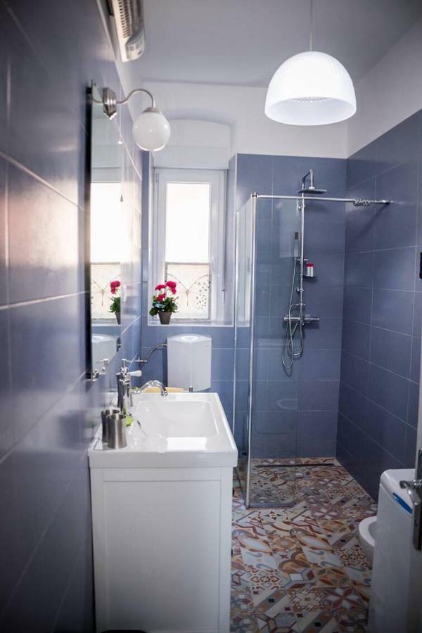 Appartement Apartman Vidi à Rijeka Extérieur photo